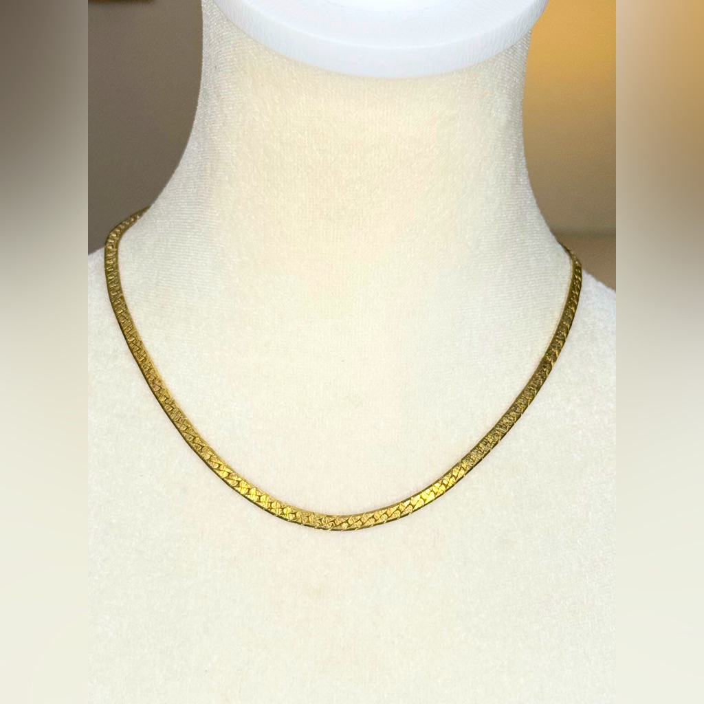 Vintage Gold Tone Flat Chain Necklace Textured Etched Collar Choker 16